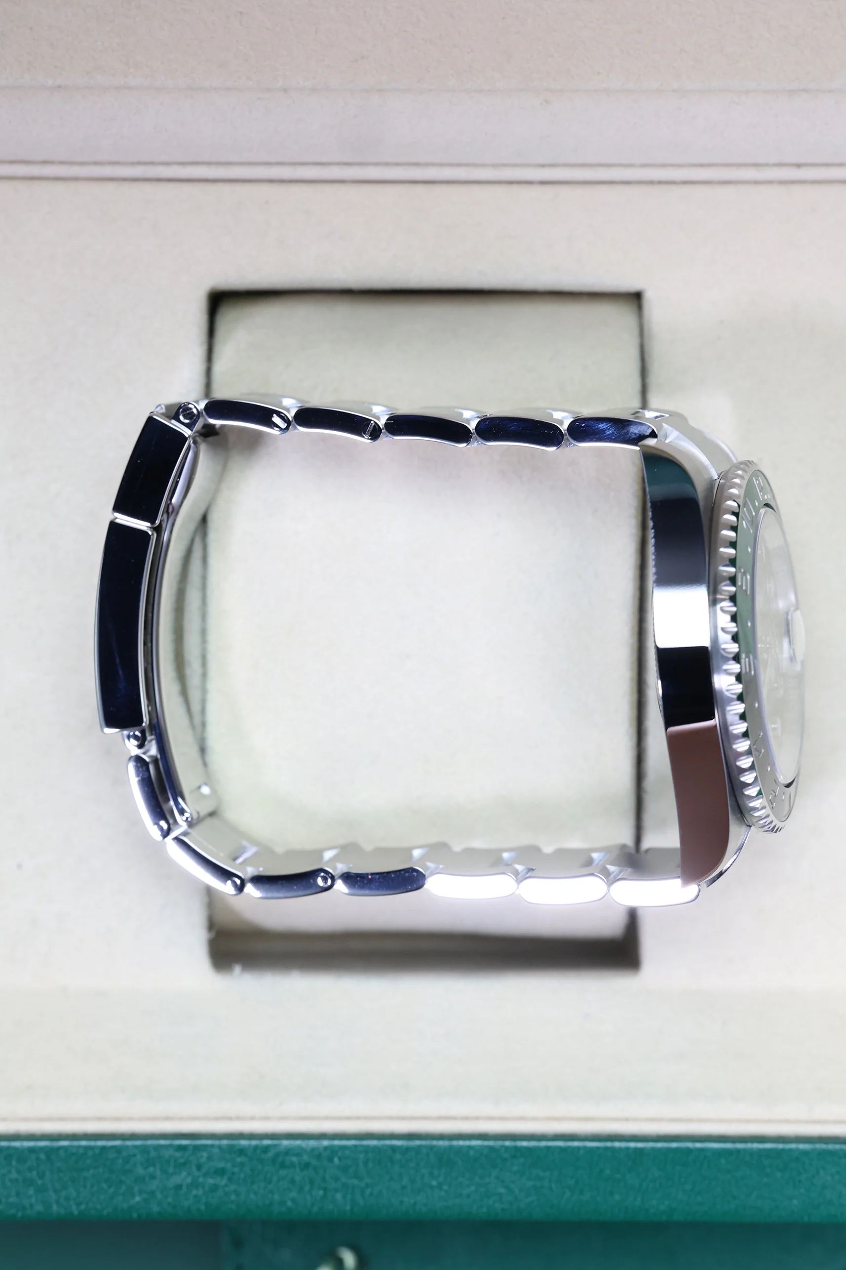 Rolex GMT Master II "Sprite" Oyster 126720VTNR - Image 11