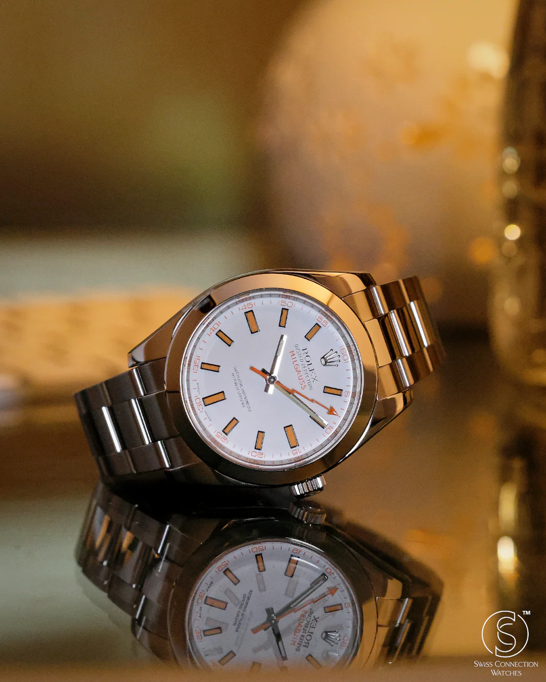 Rolex Milgauss White Dial 40mm 116400 2010 [Preowned] - Image 4