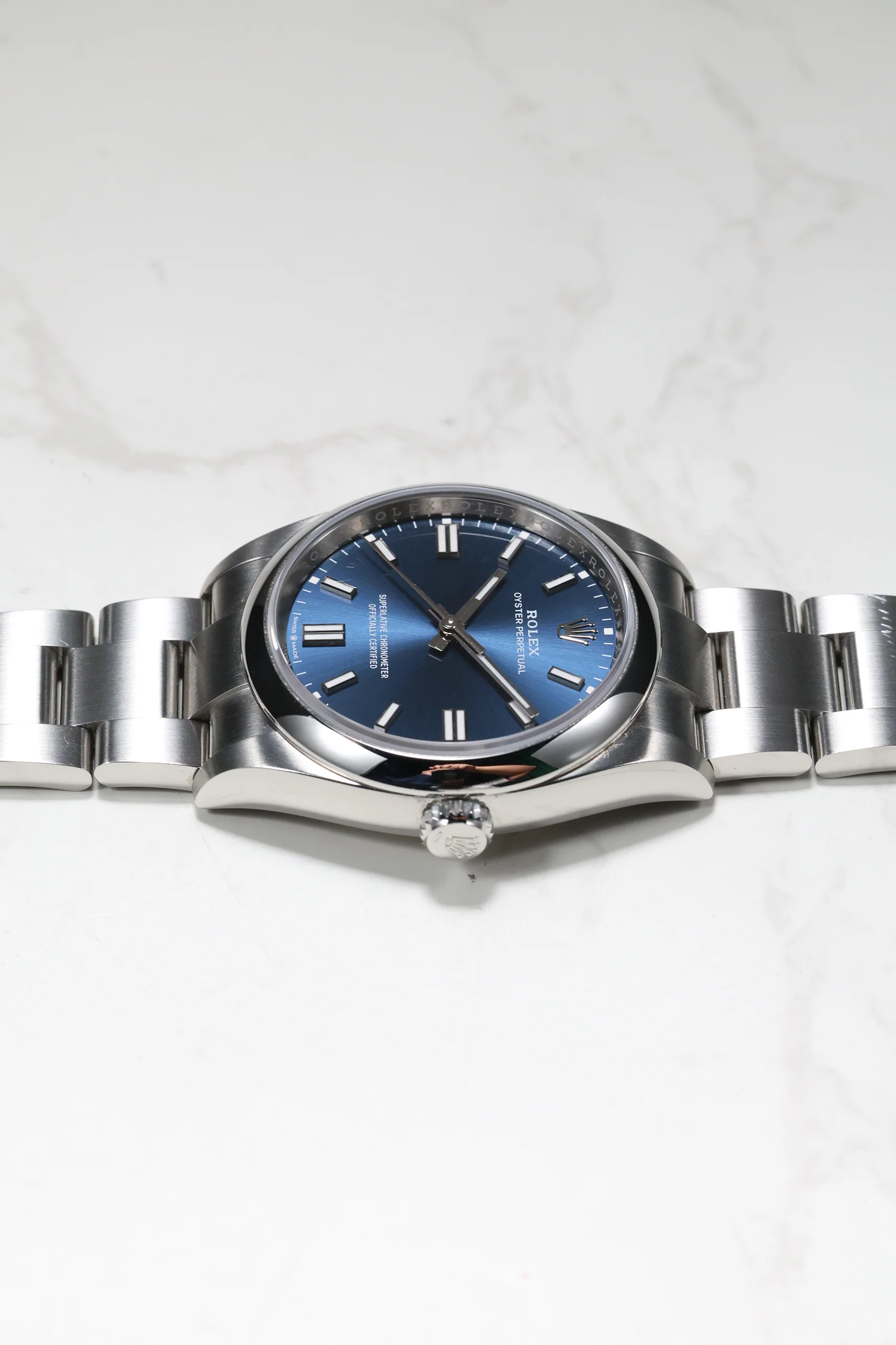 Rolex Oyster Perpetual 36mm Bright Blue 126000 2025 [Preowned] - Image 11