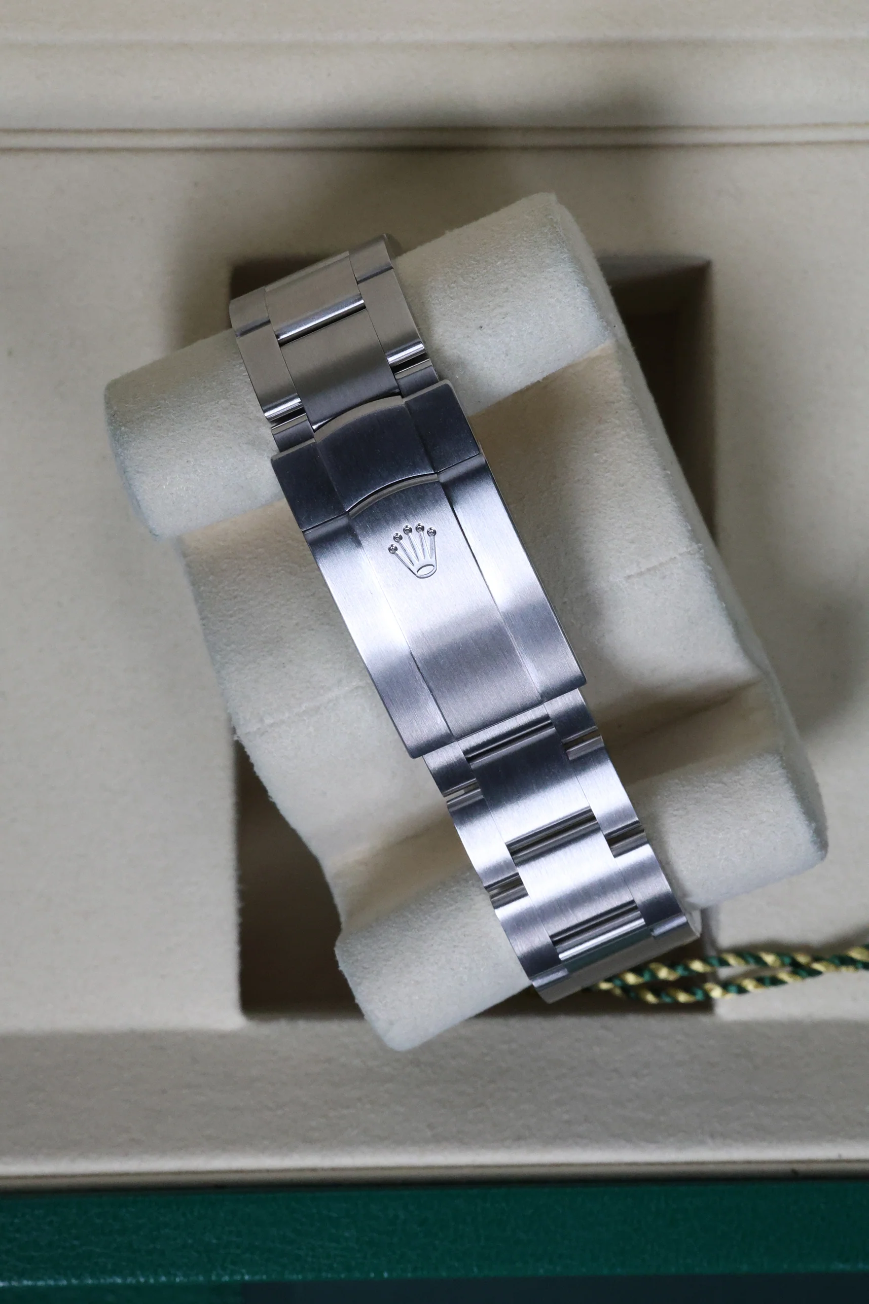 Rolex Oyster Perpetual 41mm Pistachio 134300 - Image 13
