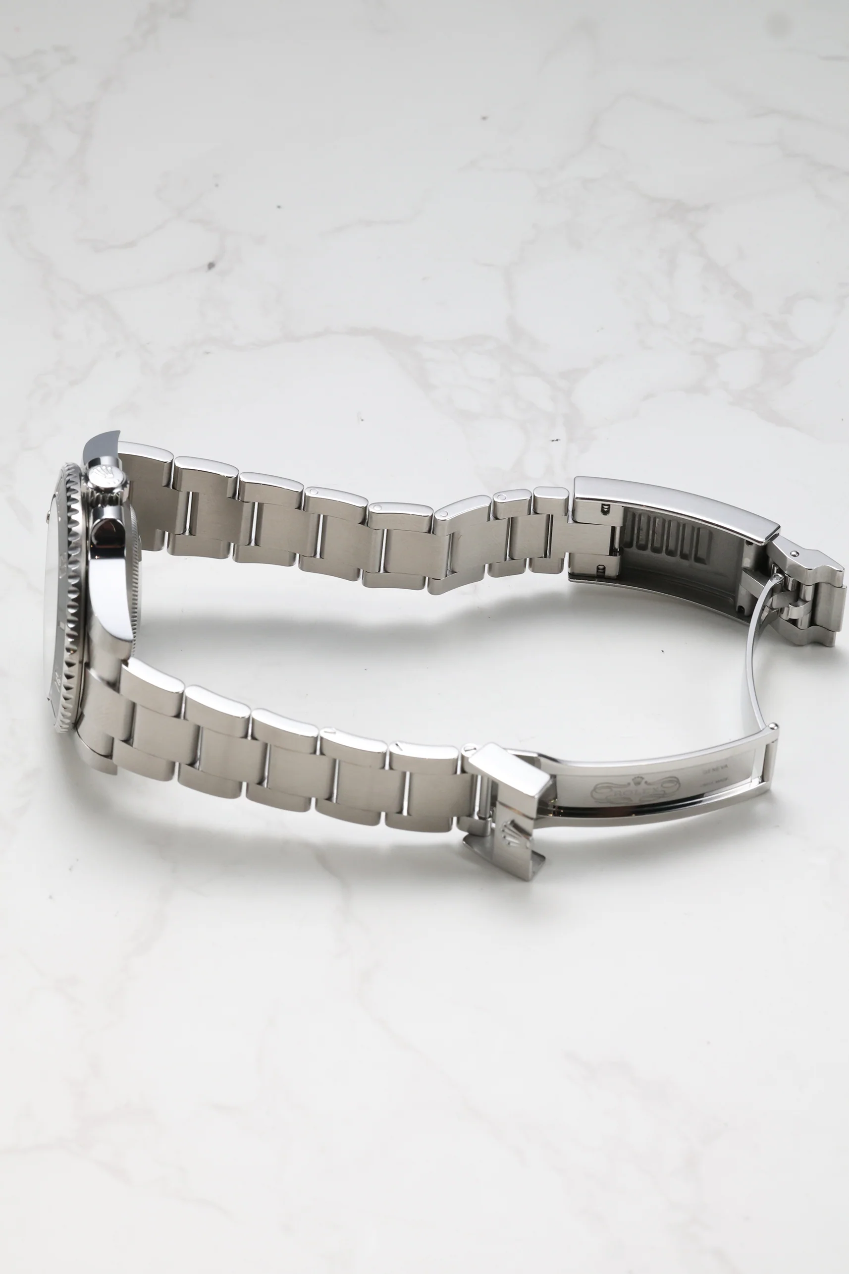 Rolex Submariner "No-Date" 114060 2018 [Preowned] - Image 16