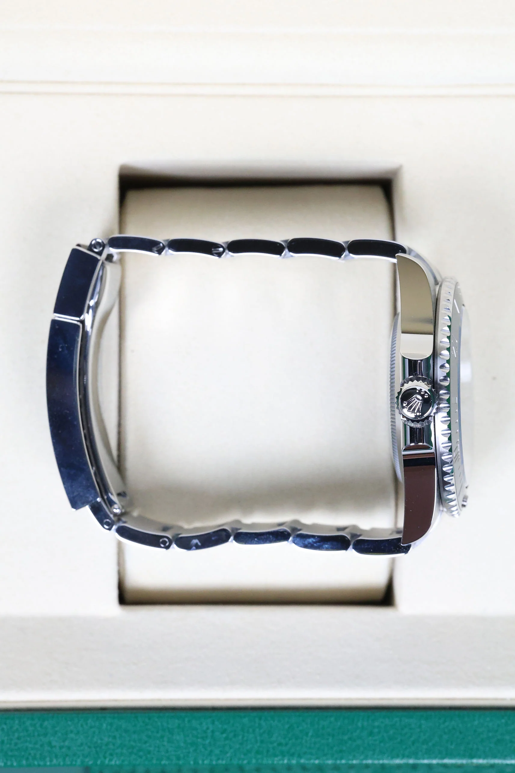Rolex Submariner No-Date 124060 - Image 11