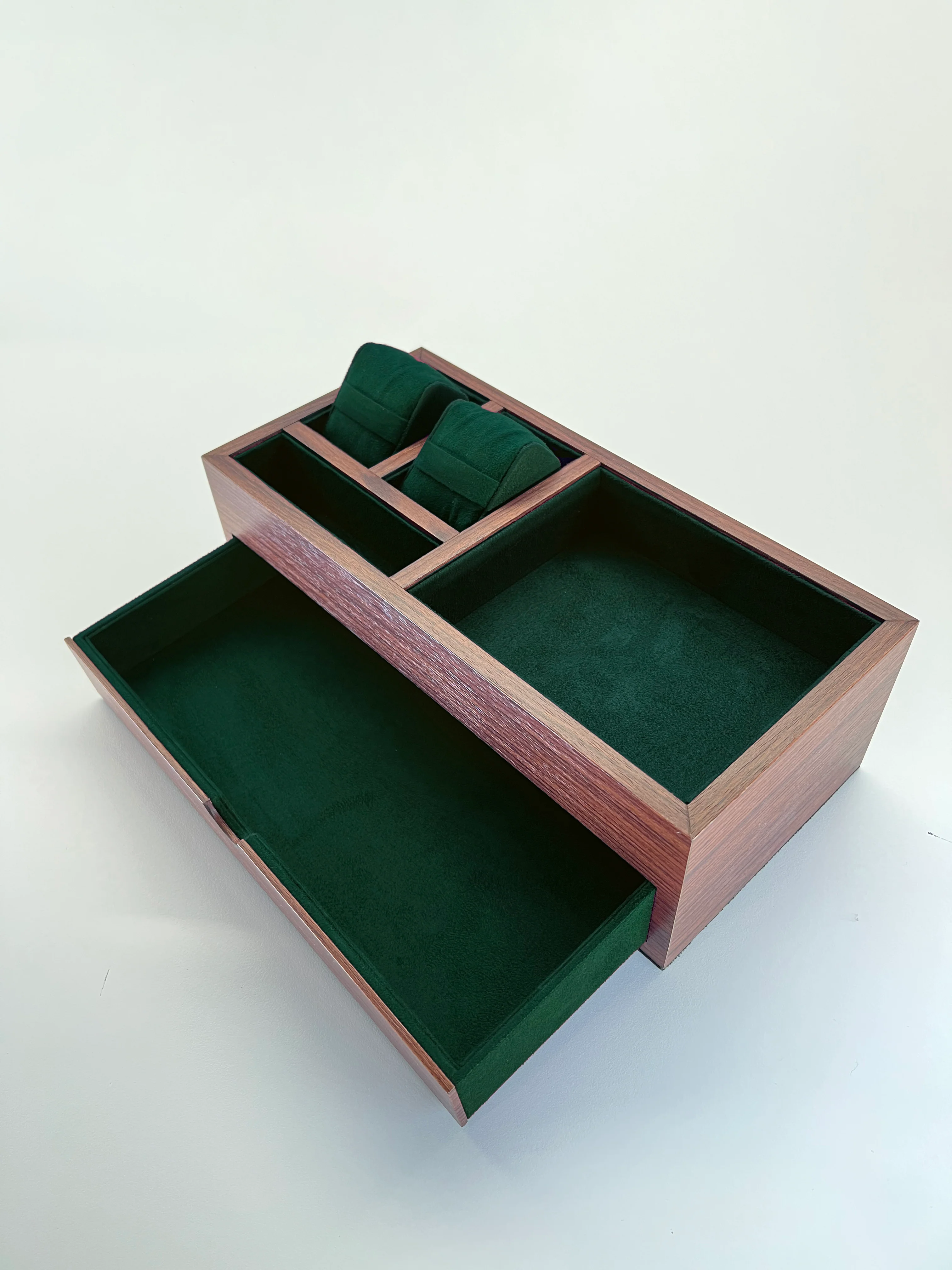 Ten10 Yanis Table Top Valet (Brown Exterior & Emerald Green Interior) - Image 3