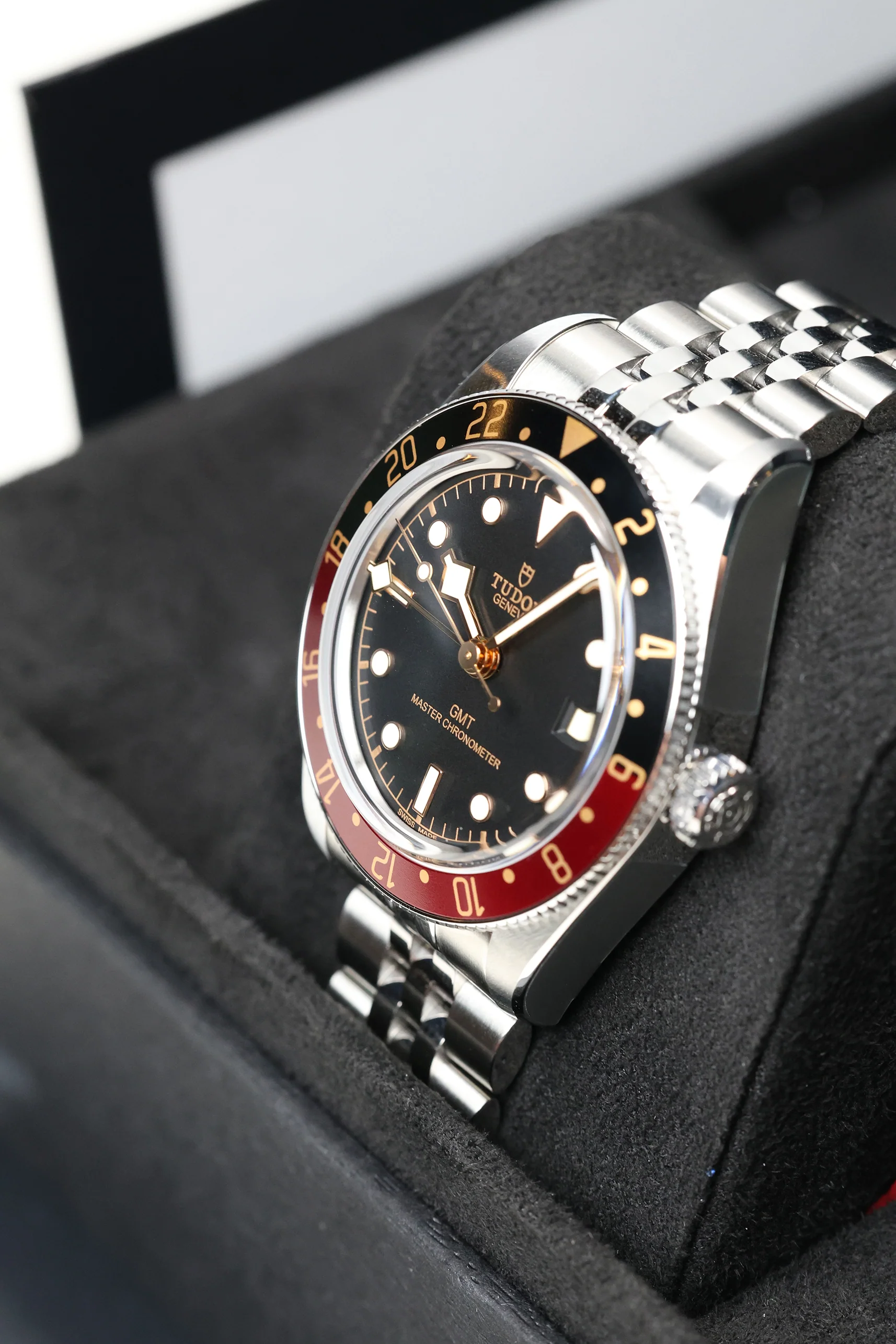 Tudor Black Bay 58 GMT Jubilee 39mm 7939G1A0NRU - Image 8