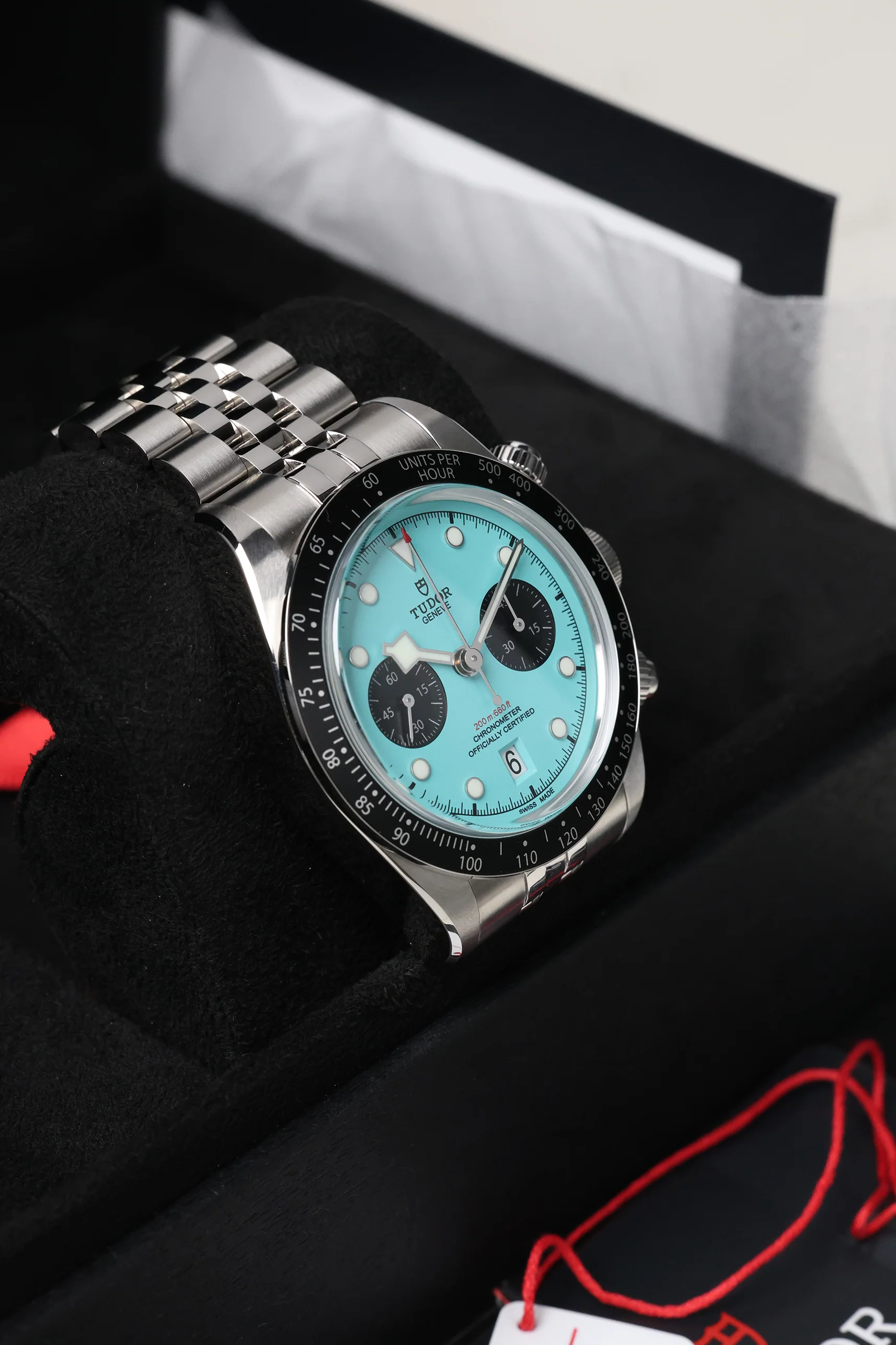 Tudor Black Bay Chronograph Flamingo Blue 41mm 79360N 2025 [Preowned] - Image 10