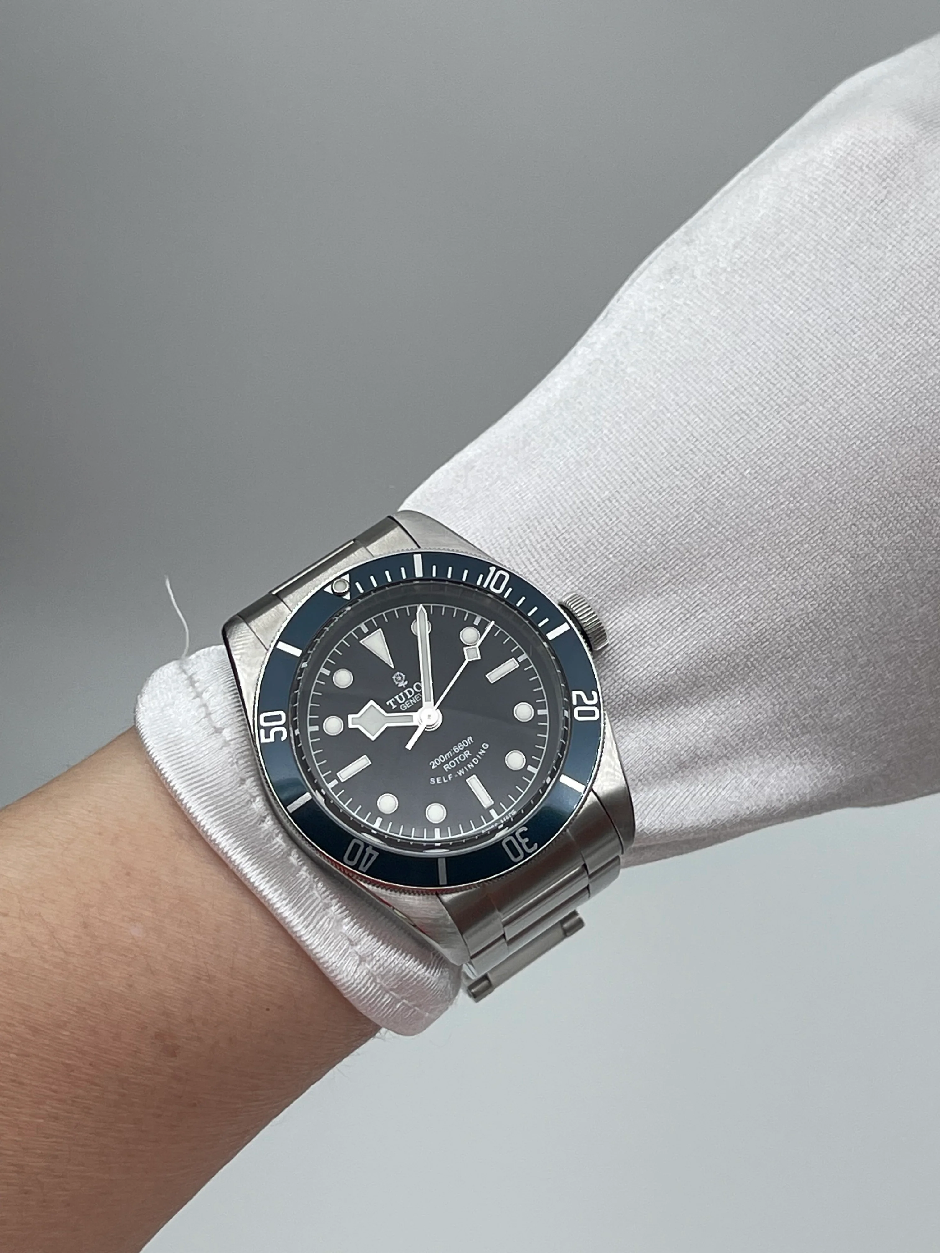 Tudor Heritage Black Bay Blue Smiley 41mm 79220B 2015 [Preowned] - Image 2