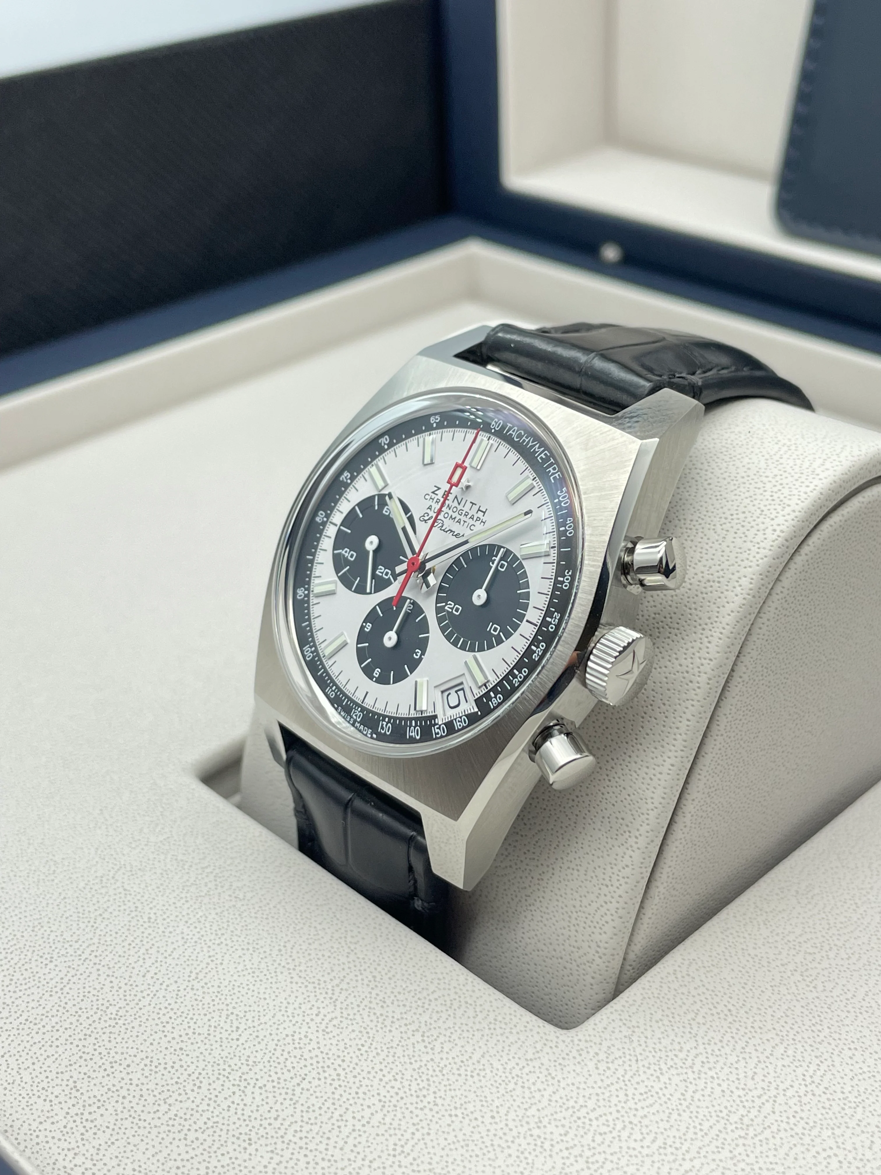 Zenith Chronomaster Revival El Primero A384 2024 [Preowned] - Image 8